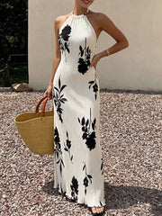 Robe longue fleurie col halter boutonnée – vue principale – OmniForYou