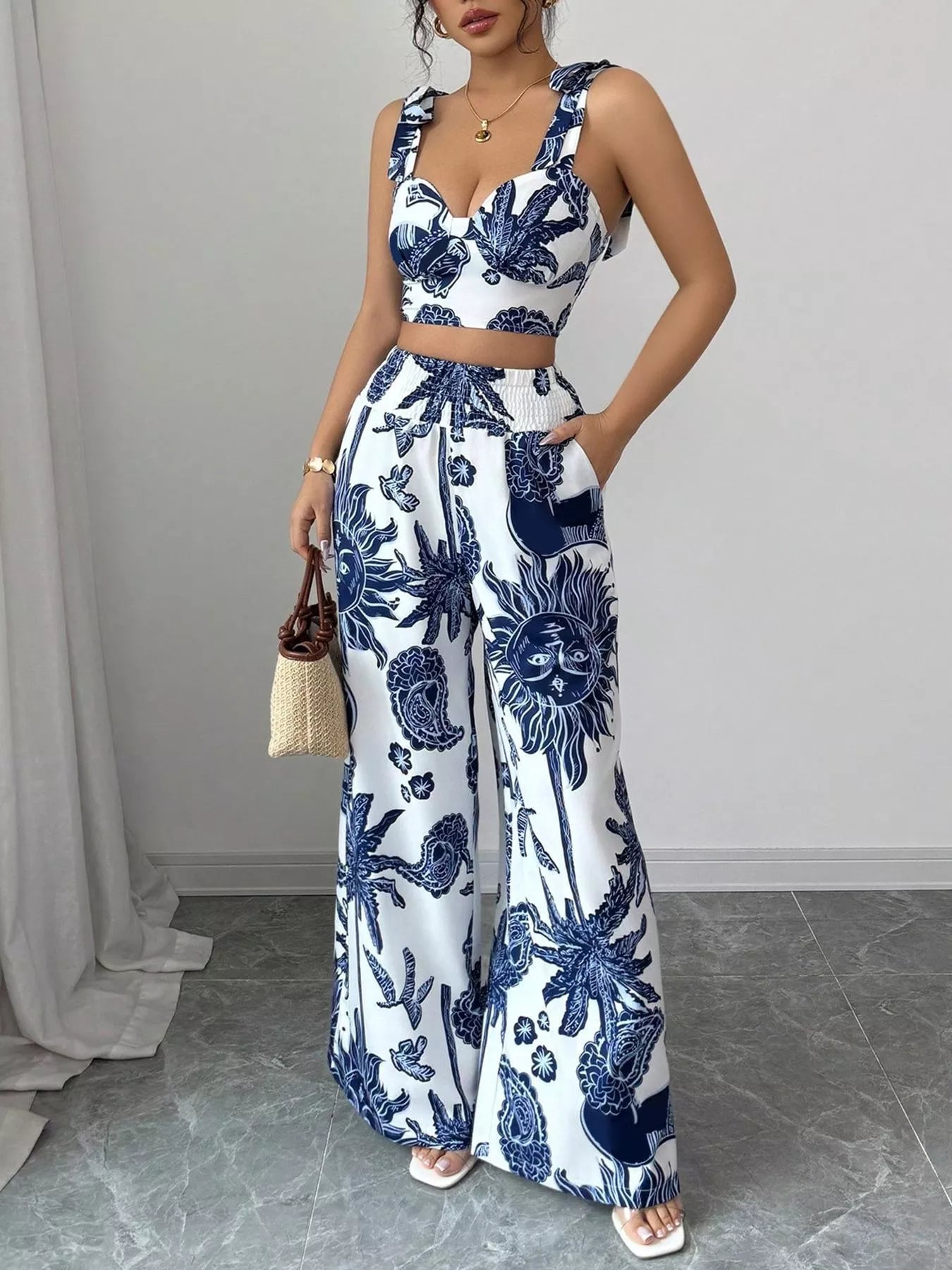 Ensemble crop top floral et pantalon large – vue principale – OmniForYou