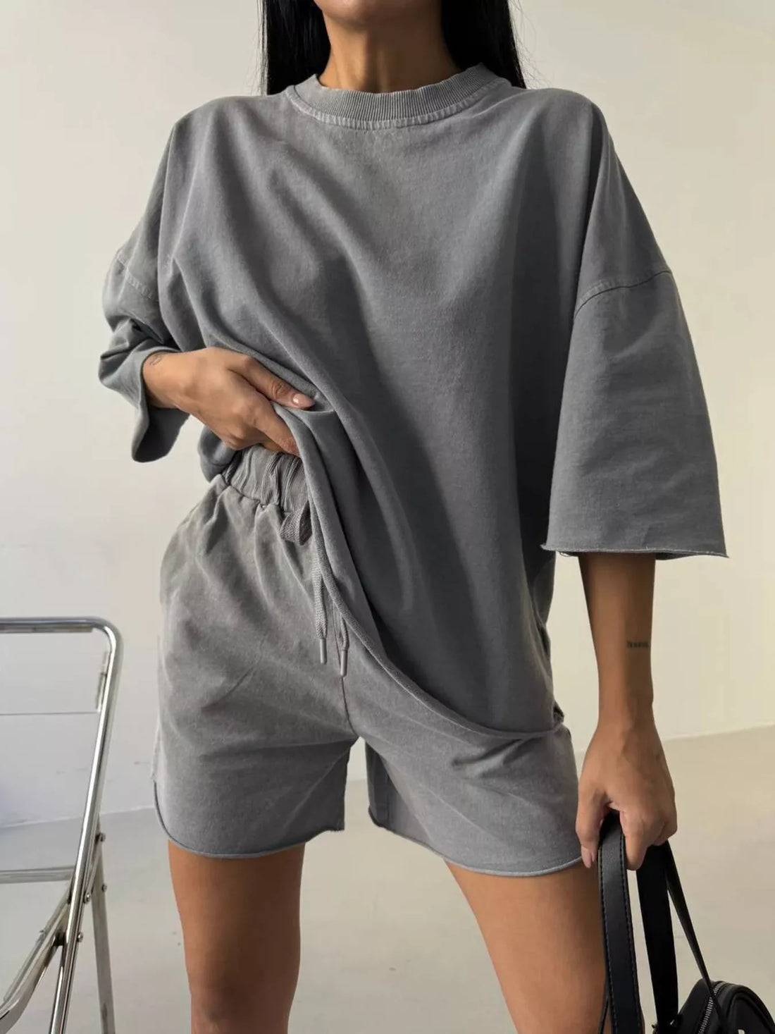 Ensemble t-shirt oversize délavé et short – vue principale – OmniForYou