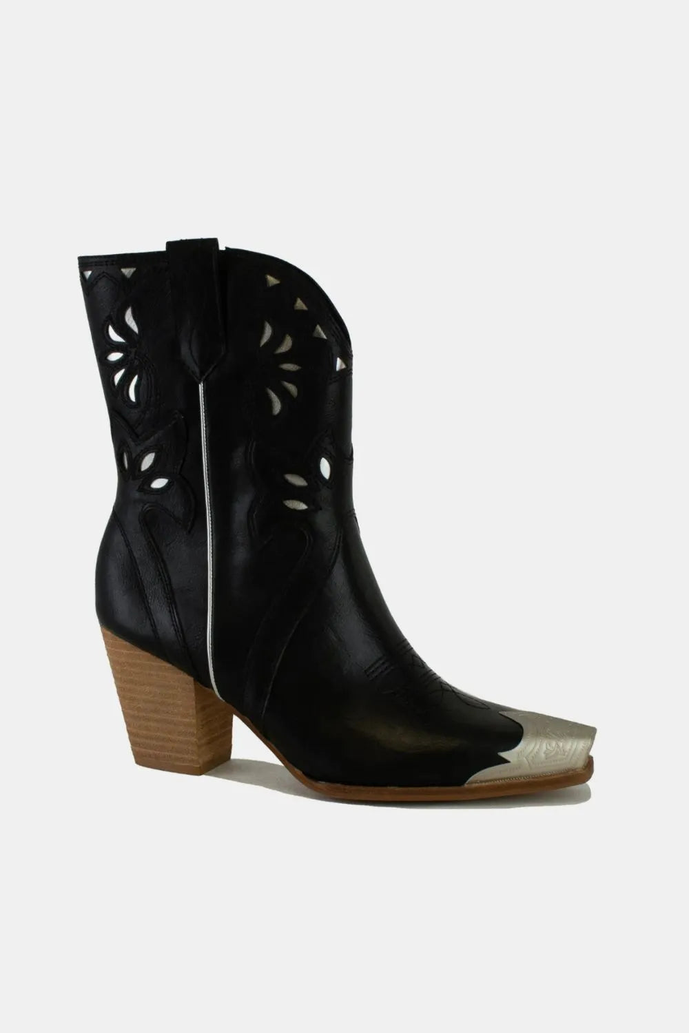 Bottes brodées fleurs à découpes Beast Fashion – vue principale – OmniForYou