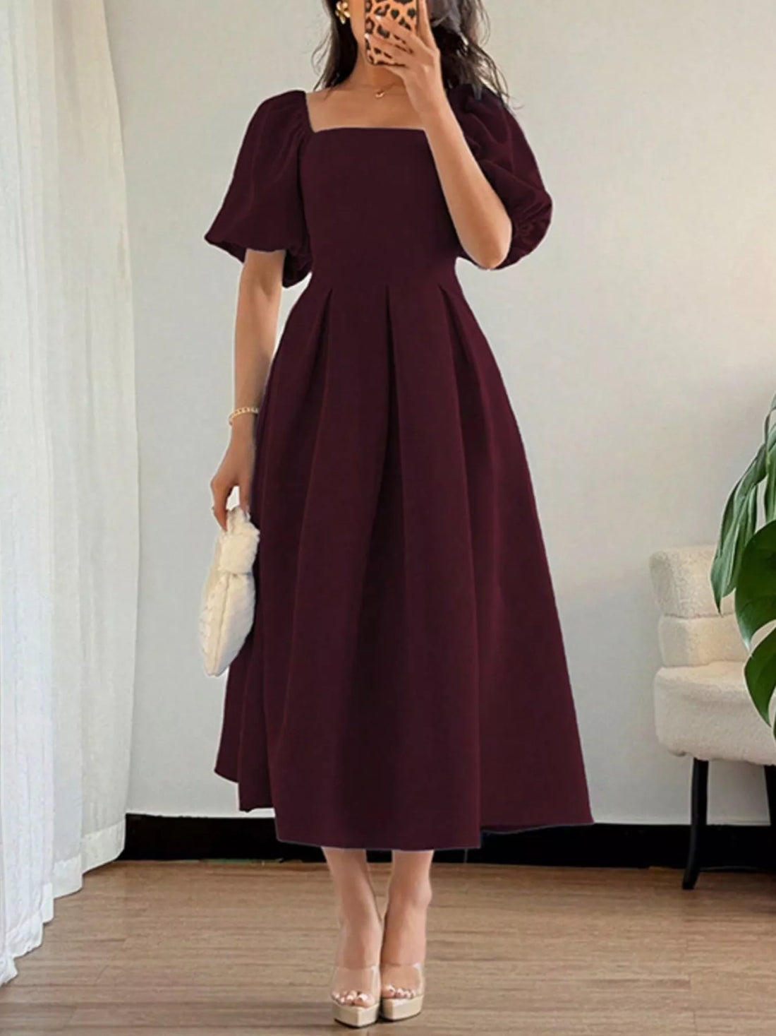 Robe mi-longue col carré manches papillon – vue principale – OmniForYou