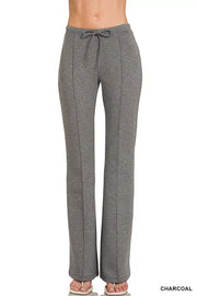 Pantalon scuba extensible à pinces et cordon – vue principale – OmniForYou