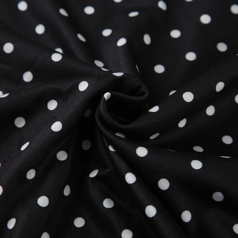 Robe Courte à Pois – Col Halter, Dos Nu