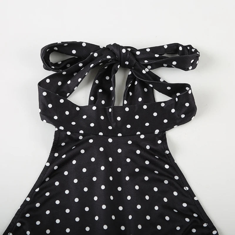 Robe Courte à Pois – Col Halter, Dos Nu