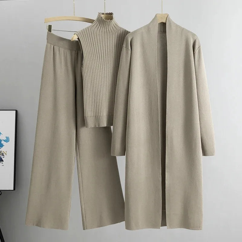 Ensemble Maille 3 Pièces – Cardigan, Top & Pantalon