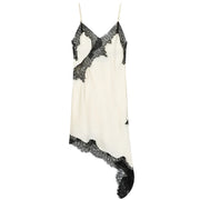 Robe Nuisette Dentelle – Coupe Asymétrique
