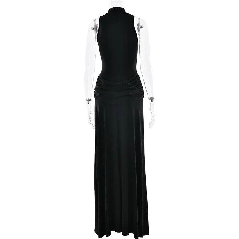 Robe Longue Plissée – Col Monté, Épaule Dénudée, Fendue