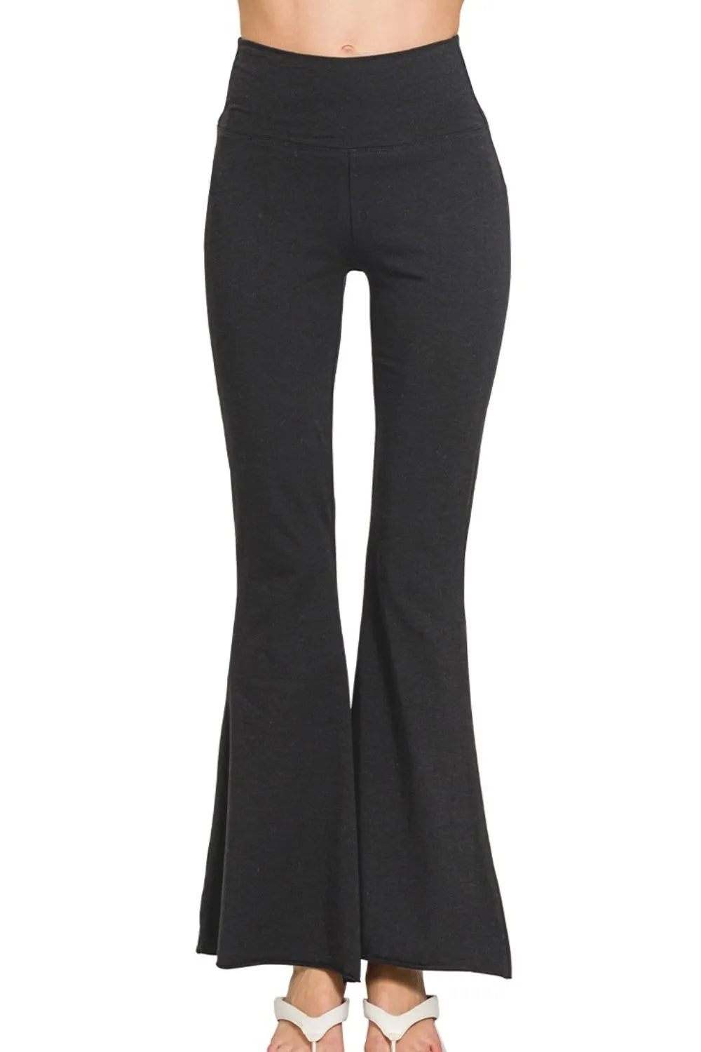 Zenana pantalon évasé taille haute ourlet brut – vue principale – OmniForYou